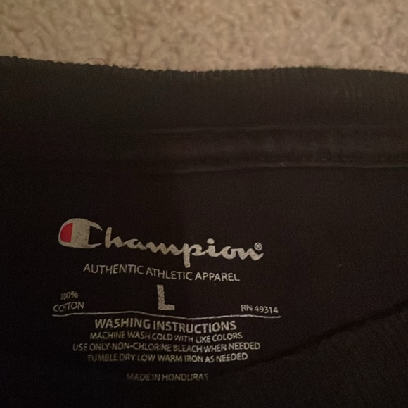 College Tshirt - Picture 2 of 2